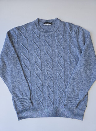 Джемпер с косами от DIGEL