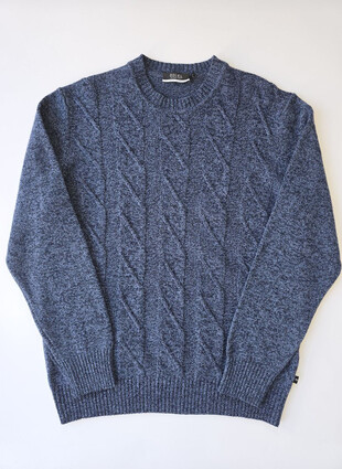 Джемпер с косами от DIGEL