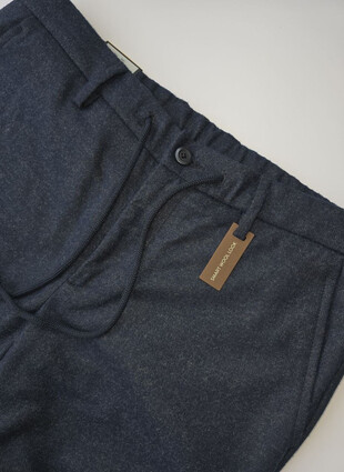 Слаксы от Alberto из фланелевой ткани