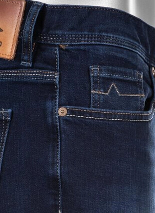 Джинсы Pipe от Alberto с контрастной отстрочкой