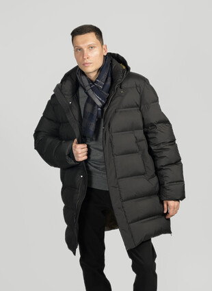 Пуховик зимний от Enrico Cerini